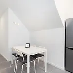 Home2book Lovely Carretas House, Center
