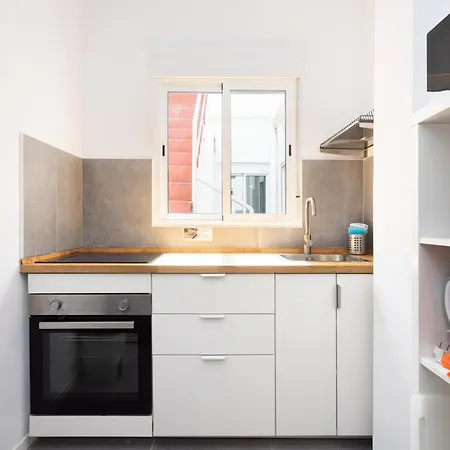 Appartement Home2book Lovely Carretas House, Center