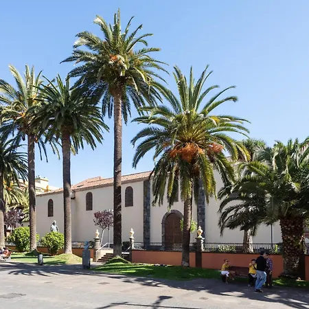 Home2book Lovely Carretas House, Center Апартаменты *