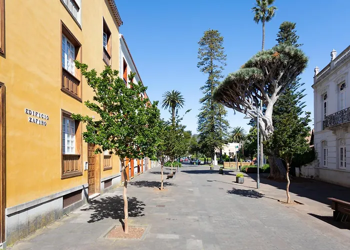 Home2book Lovely Carretas House, Center Апартаменты